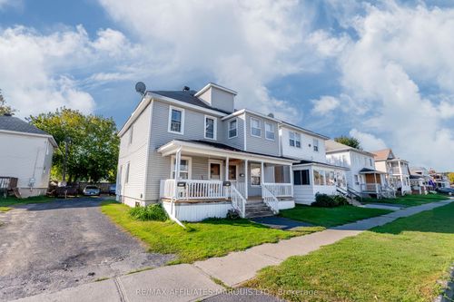 753 1st St E, Cornwall, ON, K6H1M3 | Card Image