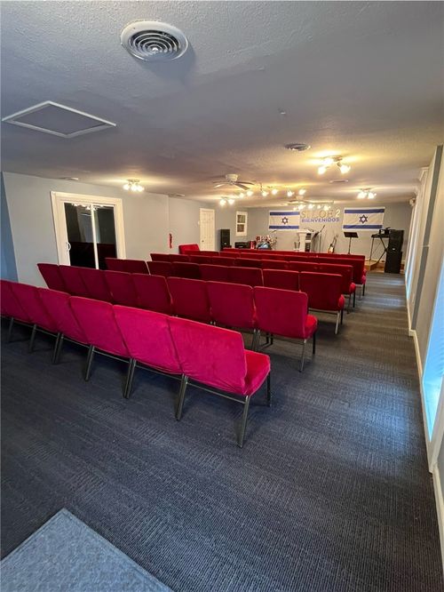 2019 W Huntsville Ave, Springdale, AR, 72762-2837 | Card Image