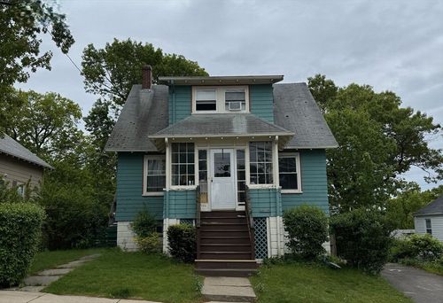 194 Fells Ave, Medford, MA, 02155-2003 | Card Image