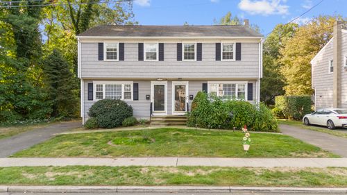 329-329 New England Avenue, Fairfield, CT, 06824 | Card Image