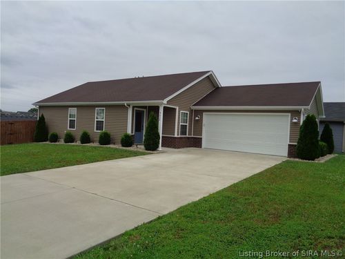 9024 Woodford Dr, Charlestown, IN, 47111-1066 | Card Image