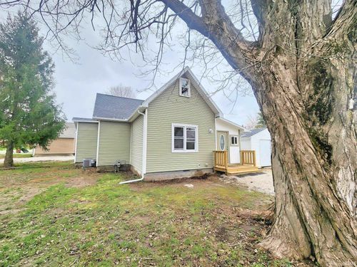 205 1st St, New Market, IN, 47965-5013 | Card Image