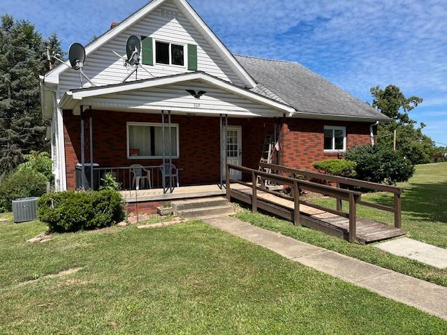Lindsay Lane Rd, Moundsville, WV 26041