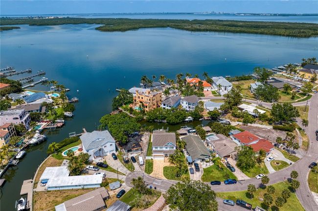 1739 1/2 Bayou Grande Blvd Ne, House other with 4 bedrooms, 4 bathrooms and null parking in St Petersburg FL | Image 86