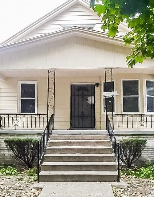 7154 Waldo St, Detroit, MI, 48210-2718 | Card Image