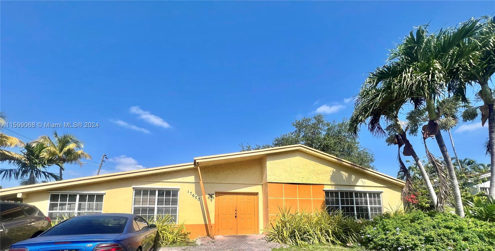 17600 Ne 2nd Ct, For Sale in North Miami Beach Zoocasa