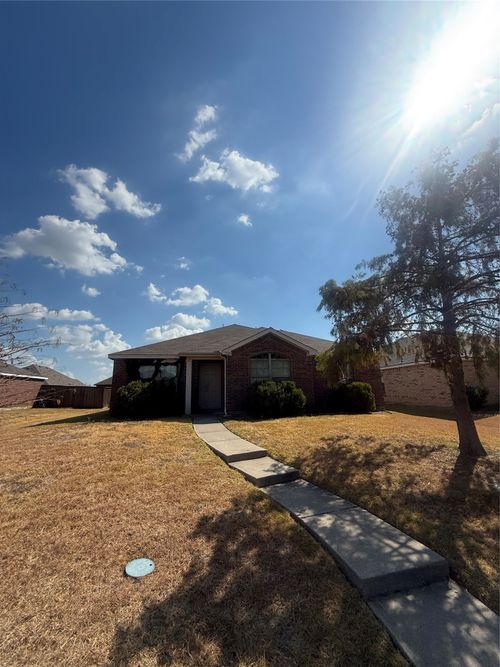 1826 Reynolds St, Lancaster, TX, 75134-4198 | Card Image
