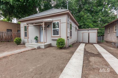 422 15th St, Lewiston, ID, 83501-2553 | Card Image