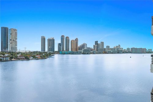1017-3600 Mystic Pointe Dr, AVENTURA, FL, 33180-2565 | Card Image