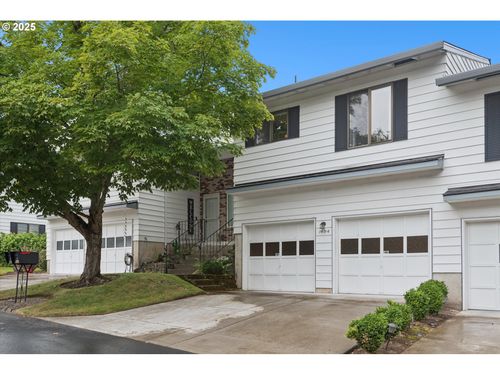 73b-14914 Ne Rose Pkwy, Portland, OR, 97230-4521 | Card Image