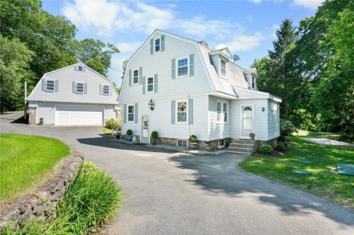 355 Scott Rd, Cumberland, RI, 02864-2830 | Card Image