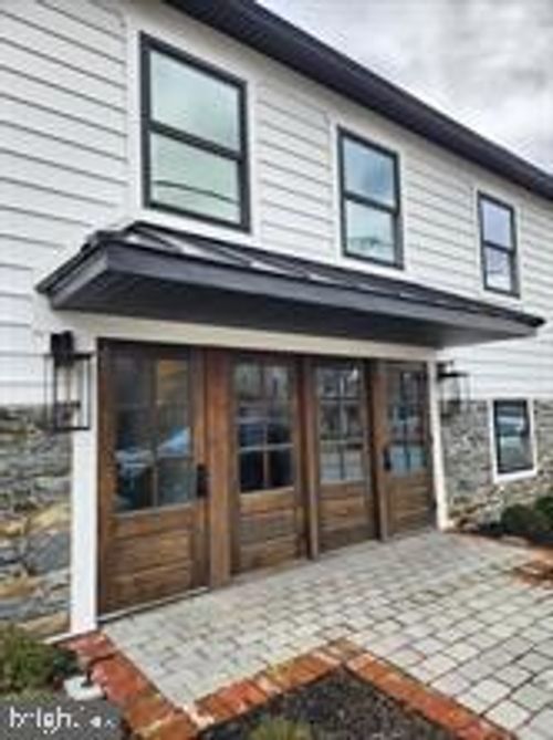 12a-10 S Decatur St, STRASBURG, PA, 17579-1403 | Card Image