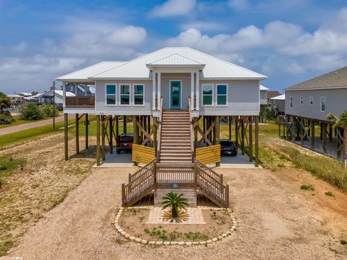 2024 Bienville Blvd, Dauphin Island, AL, 36528-4218 | Card Image