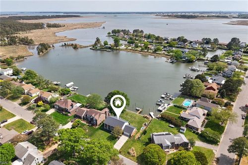 6 Canal Dr, Poquoson, VA, 23662-2104 | Card Image