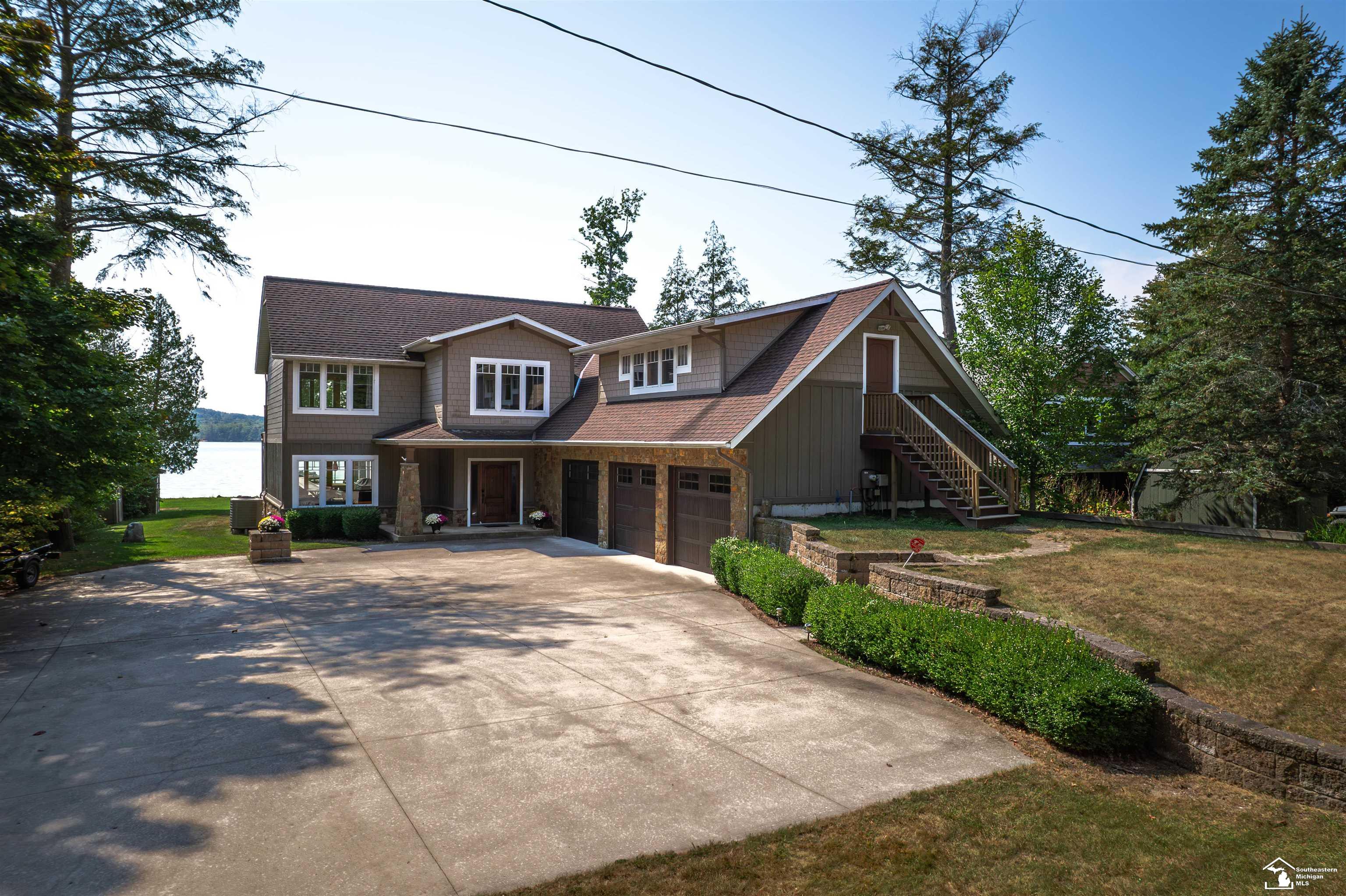Shields Rd, Pentwater, MI 49449