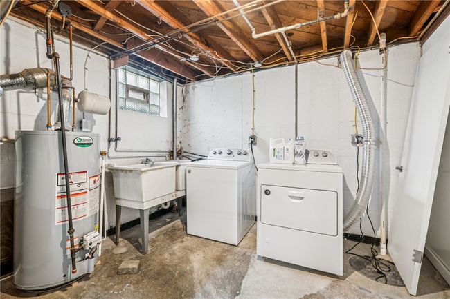 477 Lois Dr, House other with 3 bedrooms, 2 bathrooms and 1 parking in Pittsburgh PA | Image 27