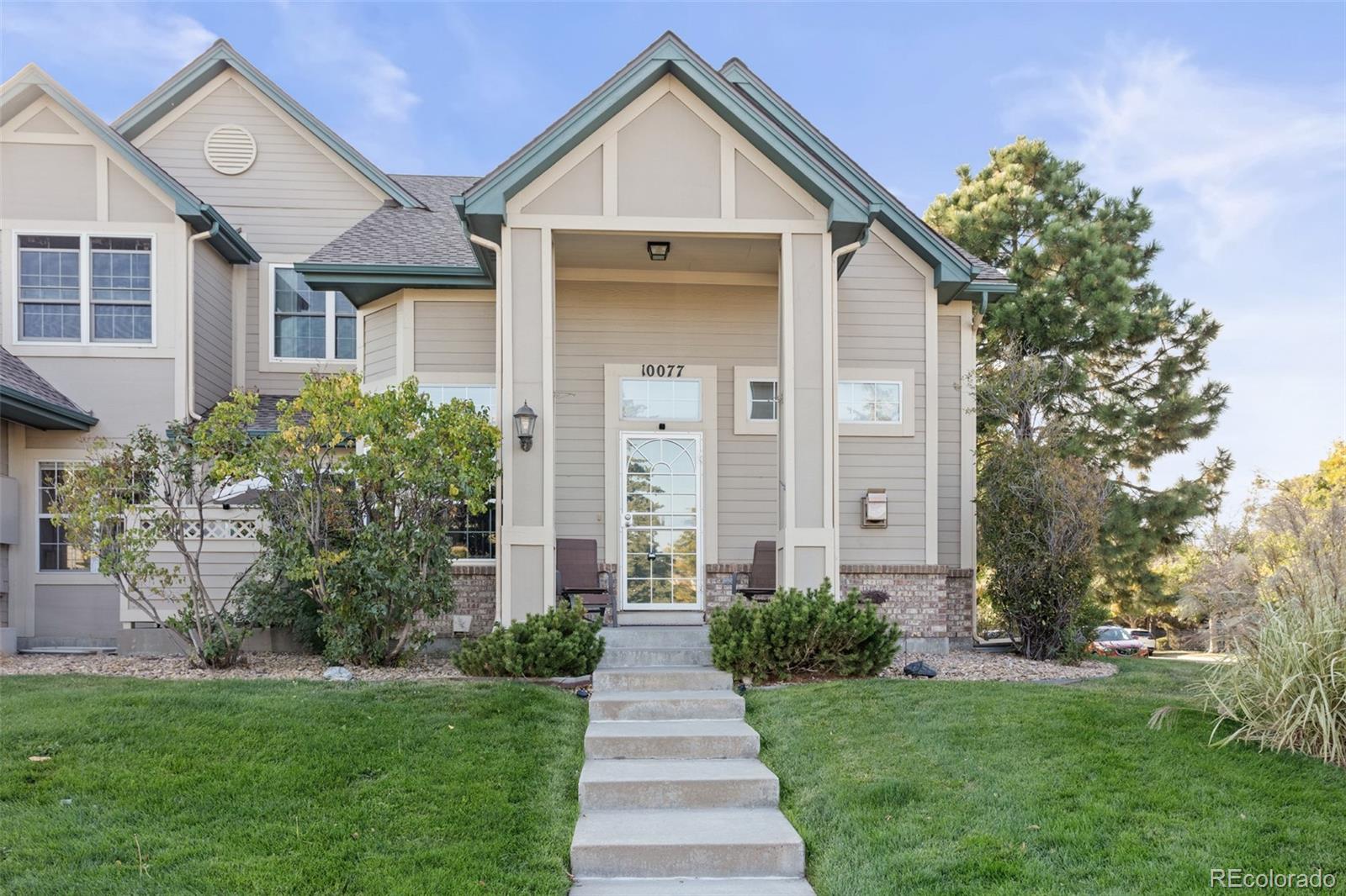 Hawaii Pl, Aurora, CO 80247
