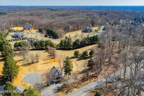 21 Boundary Rd, Colts Neck, NJ, 07722-1027 | Card Image