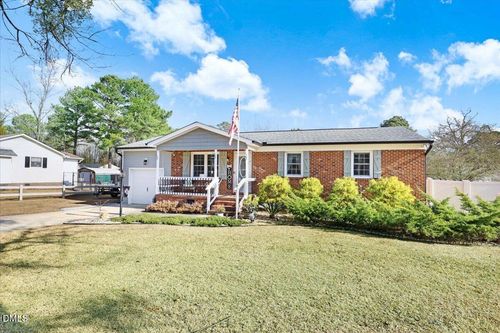 104 Old Farm Rd, Smithfield, NC, 27577-9345 | Card Image