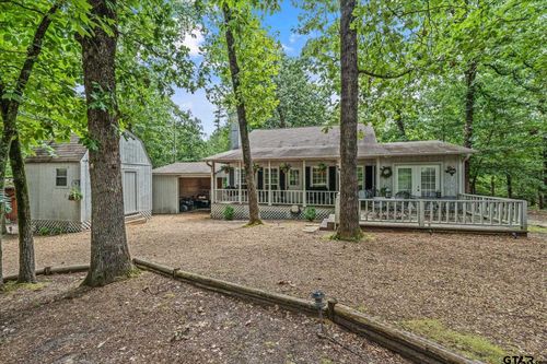 802 Wildwood Trl, Holly Lake Ranch, TX, 75765-7706 | Card Image