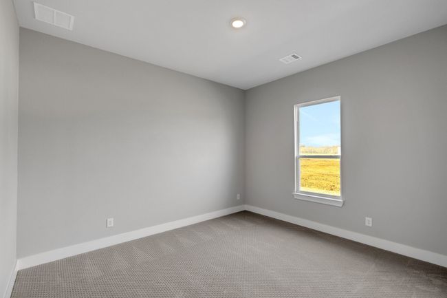 8010 Grizzly Run Dr, House other with 4 bedrooms, 3 bathrooms and null parking in Burleson TX | Image 17