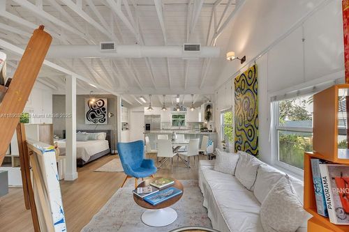 0-122 Florida Ave, Coral Gables, FL, 33133-4860 | Card Image