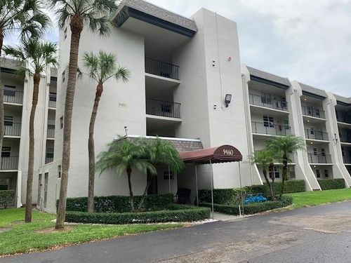 203-9460 Poinciana Pl, Davie, FL, 33324-4879 | Card Image
