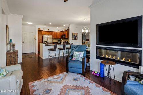 2001-7009 E Acoma Dr, Scottsdale, AZ, 85254-2704 | Card Image