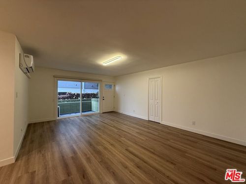 2-314 S Clark Dr, Los Angeles, CA, 90048-3215 | Card Image