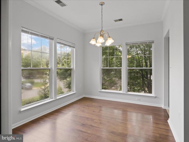 APT-304 - 1511 N Point Dr, Condo with 2 bedrooms, 2 bathrooms and null parking in RESTON VA | Image 8