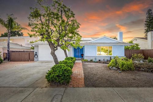 3257 Cristobal Way, Spring Valley, CA, 91977-3106 | Card Image