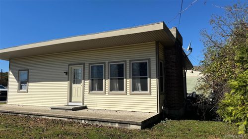 3142 State Route 207, Campbell Hall, NY, 10916-2222 | Card Image