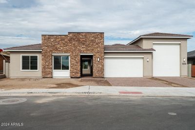 10010 S 37 Th Avenue, House other with 4 bedrooms, 3 bathrooms and null parking in Laveen AZ | Image 1