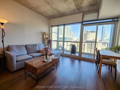 1109-210 Simcoe St, Toronto, ON, M5T0A9 | Card Image