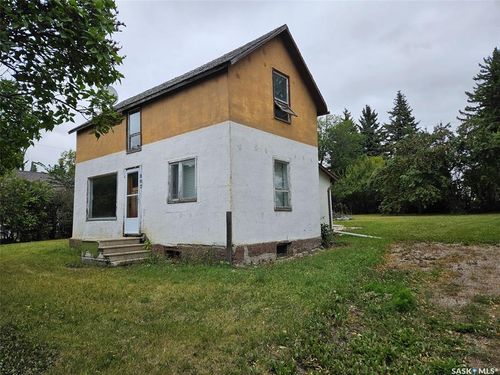 207 Walter St, Wawota, SK, S0G0G1 | Card Image