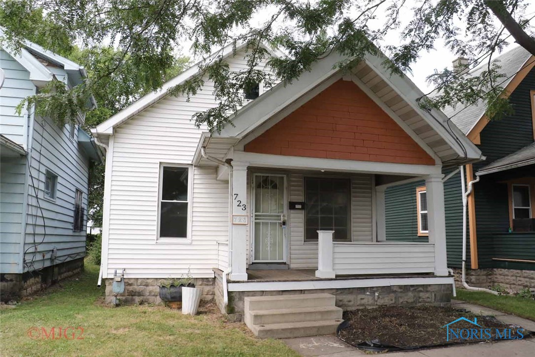 Ashwood Ave, Toledo, OH 43608