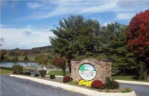 Lot 15 Waterfront Dr, RAPHINE, VA, 24472 | Card Image