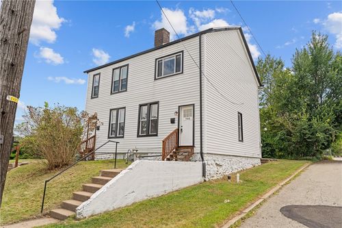 700 E 19th Ave, Munhall, PA, 15120-2508 | Card Image