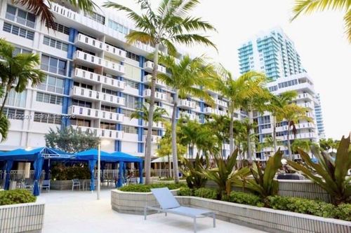 823-800 West Ave, Miami Beach, FL, 33139-5583 | Card Image