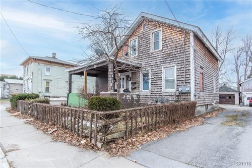 127 High St, Watertown, NY, 13601-4646 | Card Image