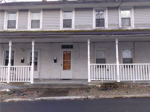 18 Wyandotte Ave, Highland Fls, NY, 10928-1307 | Card Image