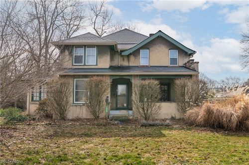 1568 W Exchange St, Akron, OH, 44313-7666 | Card Image