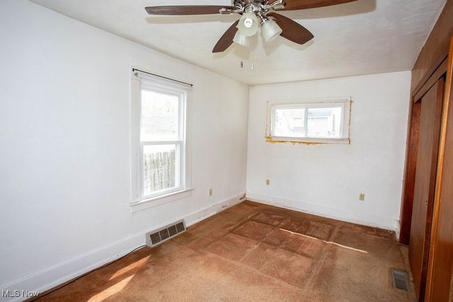 122 Wesley Ave, House other with 2 bedrooms, 1 bathrooms and null parking in Youngstown OH | Image 11
