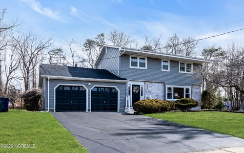 744 Millbrook Rd, Brick, NJ, 08724-1052 | Card Image