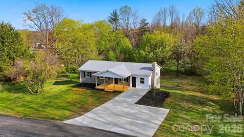 1033 Stagecoach Trl, Lenoir, NC, 28645-9353 | Card Image