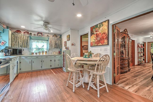 24483 Cave Creek Rd, House other with 5 bedrooms, 3 bathrooms and null parking in Abingdon VA | Image 20