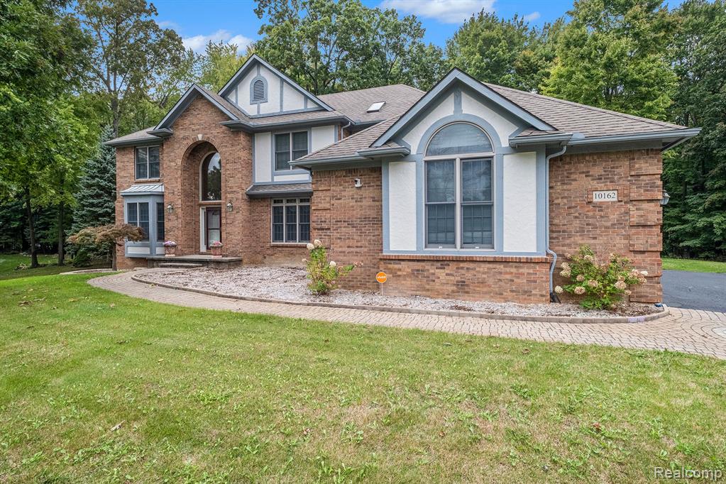Creekwood Trl, Davisburg, MI 48350 #1