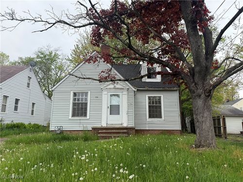 3788 Lee Heights Blvd, Cleveland, OH, 44128-1634 | Card Image