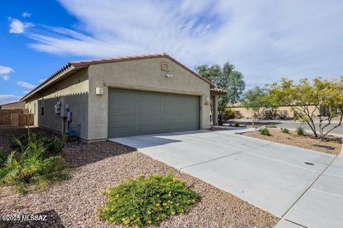 7430 S Via Plaza Del Maya, Tucson, AZ, 85756-8378 | Card Image