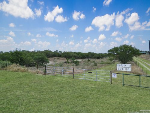 2391 County Road 414, Mccoy, TX, 78113-3354 | Card Image